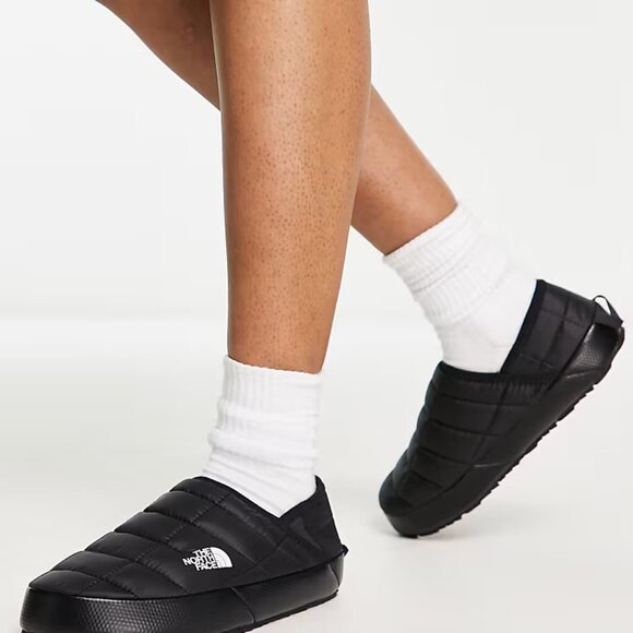 The North Face ThermoBall® Traction Mule V Slippers -Insulated, Slip Ons 825 3s2 - Picture 1 of 9